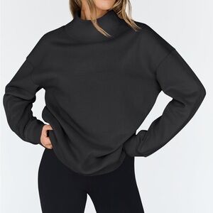 Oversized women’s sweatshirt in black size M